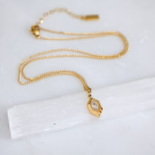 Load image into Gallery viewer, Zircon Diamond Necklace