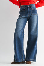 Load image into Gallery viewer, Micro Patch Pocket Wide Leg Jean