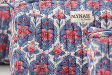 Load image into Gallery viewer, Nantucket Floral Travel Bag