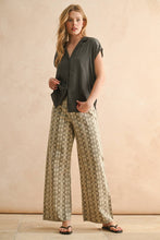 Load image into Gallery viewer, MIOU MUSE - MMT1194 BUTTON DOWN CAP SLEEVE SHIRTS: CREAM / S