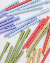 Load image into Gallery viewer, Assorted Colors Gel Pen Set (packaged as set of 5)