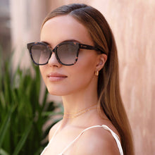 Load image into Gallery viewer, Amber Sunglasses