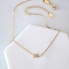 Load image into Gallery viewer, Zircon Geometric Necklace