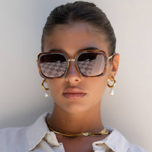 Load image into Gallery viewer, Lulu Sunglasses