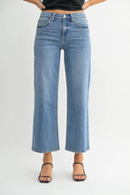 Load image into Gallery viewer, Relaxed Vintage Straight Jean