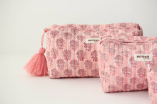 Load image into Gallery viewer, Blush Pink Print Travel Bag