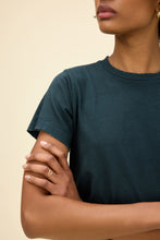 Load image into Gallery viewer, Daydreamer - Solid Vintage Tee