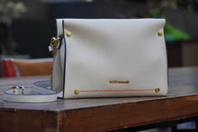 Load image into Gallery viewer, Vienna Crossbody