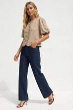 Load image into Gallery viewer, Naked Zebra - Ruffle Detail Bubble Sleeve Top: Off White / S