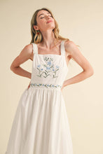 Load image into Gallery viewer, &MERCI - FLORAL EMBROIDERY MIDI DRESS MDR3805: Off-White / M