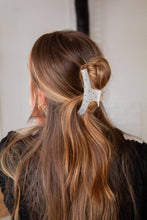 Load image into Gallery viewer, Polka Dot Claw Clip

