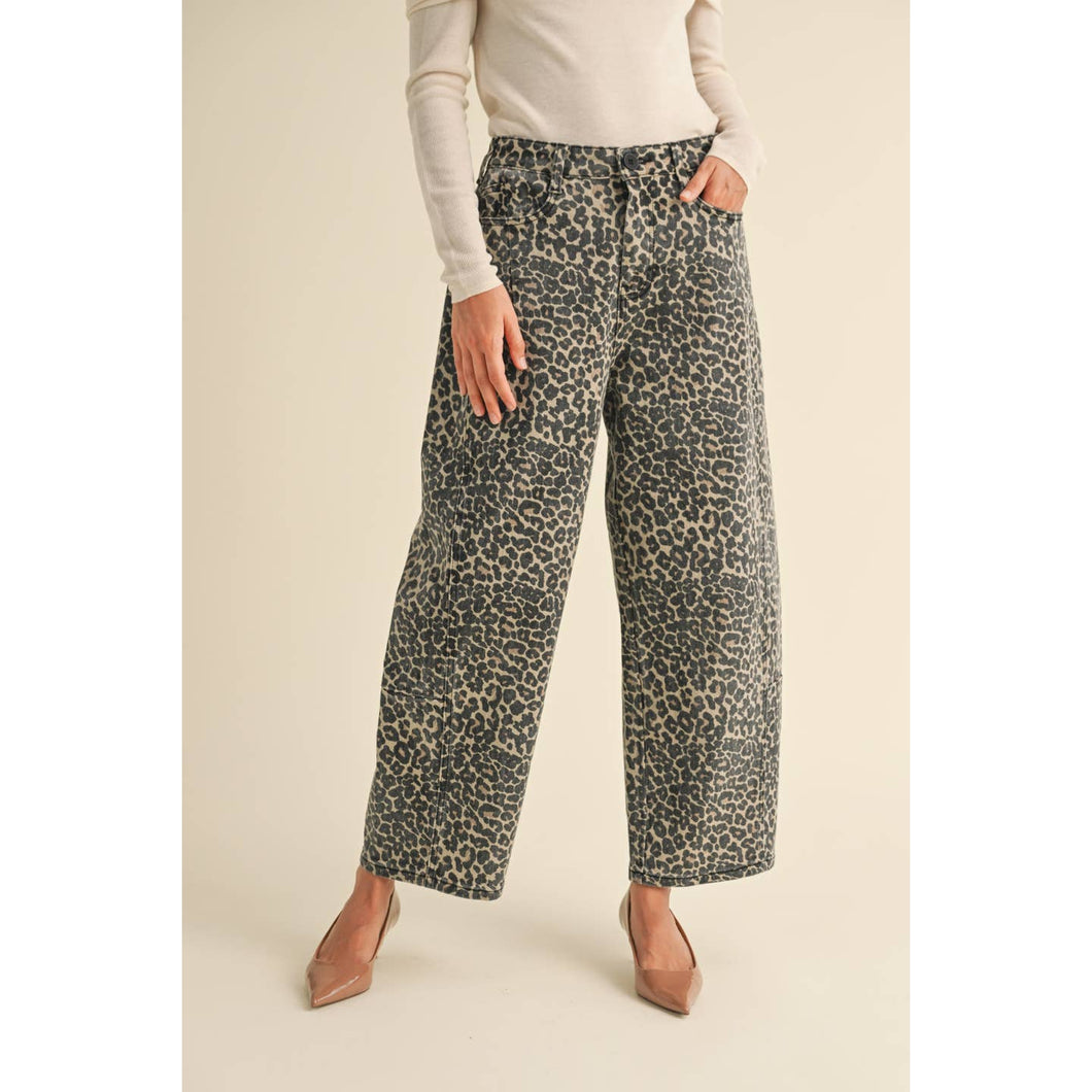 Leopard Barrel Jeans