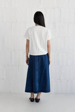 Load image into Gallery viewer, MOD REF - The Lanie Top | Everyday Cotton T-Shirt: BUTTER / SMALL
