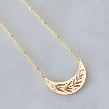 Load image into Gallery viewer, Leaf Necklace
