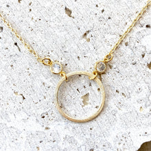 Load image into Gallery viewer, Gold Circle Necklace
