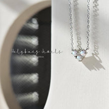 Load image into Gallery viewer, Triple Opal Necklace
