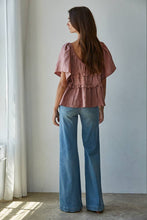 Load image into Gallery viewer, Mauve Cap Sleeve Blouse

