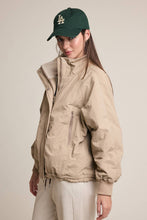 Load image into Gallery viewer, RAISONNEL - Cozy Fleece-Lined Zip &amp; Snap Jacket - RJ1201: BEIGE / S-M-L (3-2-1)

