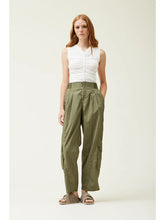 Load image into Gallery viewer, Poplin Cargo Pants
