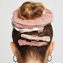 Load image into Gallery viewer, Microfiber Quick-Dry Towel Scrunchies
