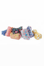 Load image into Gallery viewer, LA Soul - White Floral print Quilted Cotton Toiletry Bag Set
