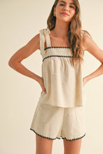 Load image into Gallery viewer, Maddy Linen Top
