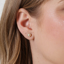 Load image into Gallery viewer, GoldFi - 18k Gold Filled 6mm Classic Pearl Stud
