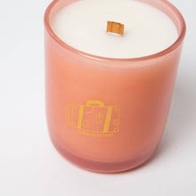 Load image into Gallery viewer, Darjeeling - Patchouli &amp; Santal Candle

