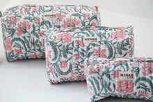 Load image into Gallery viewer, Carnelia floral print travel bag

