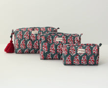 Load image into Gallery viewer, Emerald Floral Travel Bag
