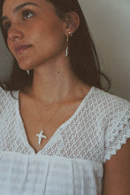Load image into Gallery viewer, Elle Necklace
