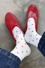 Load image into Gallery viewer, Sneaker Socks: Hearts
