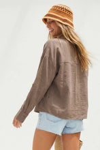 Load image into Gallery viewer, Naked Zebra - Linen Blend Rolled Sleeve Shirt: Black / L
