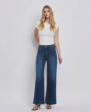 Load image into Gallery viewer, FLYING MONKEY - HIGH RISE PATCH POCKET TROUSER  HEM WIDE JEANS F5764D: DARK DENIM / 27

