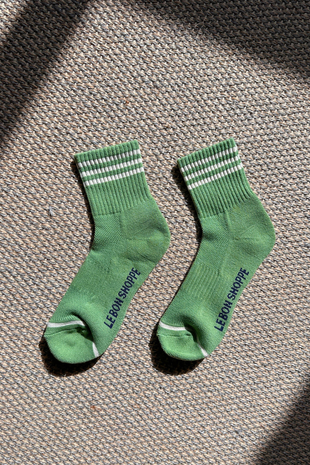 Girlfriend Socks: Avocado