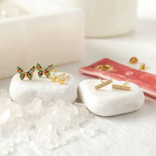 Load image into Gallery viewer, Butterfly Velvet Stud Gift Set
