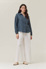 Load image into Gallery viewer, Classic Linen Shirt

