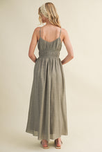 Load image into Gallery viewer, Paige Maxi Dress
