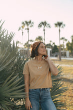 Load image into Gallery viewer, Wave Sun Palm Tee
