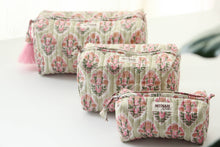 Load image into Gallery viewer, Pistachio Travel Bag
