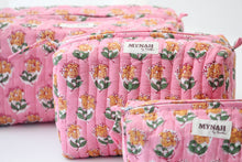 Load image into Gallery viewer, Bubblegum Floral Travel Bag

