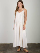 Load image into Gallery viewer, Pleated Maxi Dress

