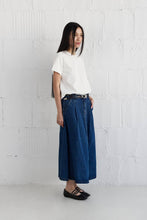 Load image into Gallery viewer, MOD REF - The Lanie Top | Everyday Cotton T-Shirt: BUTTER / SMALL
