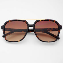 Load image into Gallery viewer, Spencer Sunglasses
