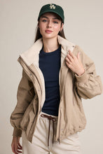 Load image into Gallery viewer, RAISONNEL - Cozy Fleece-Lined Zip &amp; Snap Jacket - RJ1201: BEIGE / S-M-L (3-2-1)
