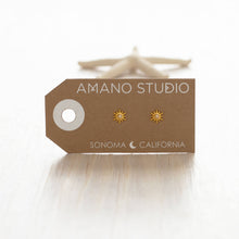 Load image into Gallery viewer, Amano Studio - Starburst Stud Earrings: Pearl
