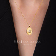 Load image into Gallery viewer, Crystal Sun Necklace
