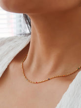 Load image into Gallery viewer, Tave Necklace
