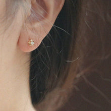 Load image into Gallery viewer, Dainty Opal Four Leaf Clover Earrings

