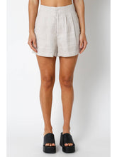 Load image into Gallery viewer, Jolie Linen Shorts
